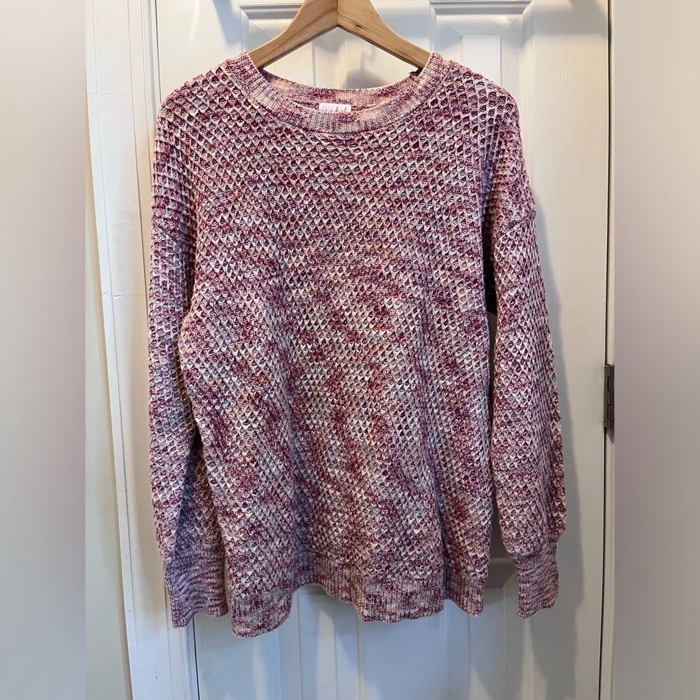 NWOT L-Isabel Maternity By Ingrid & Isabel Crew Texture Pullover Sweater.